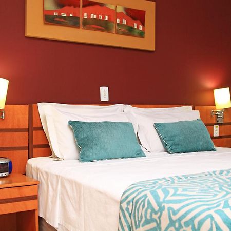 Vitoria Praia Hotel الغرفة الصورة
