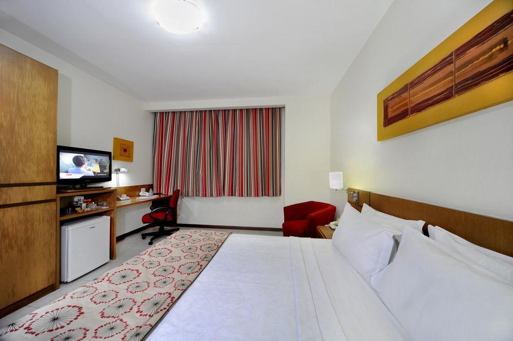 Vitoria Praia Hotel المظهر الخارجي الصورة