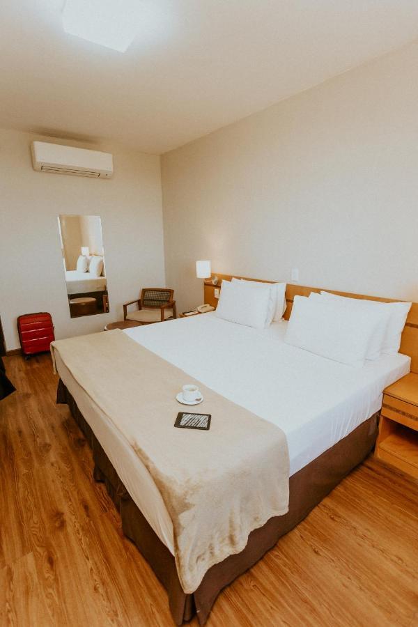 Vitoria Praia Hotel المظهر الخارجي الصورة